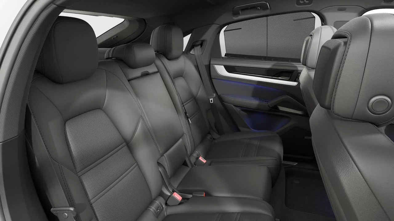 2026 Porsche 9Y0/9Y3 Cayenne Coupe - Image 13 of 14