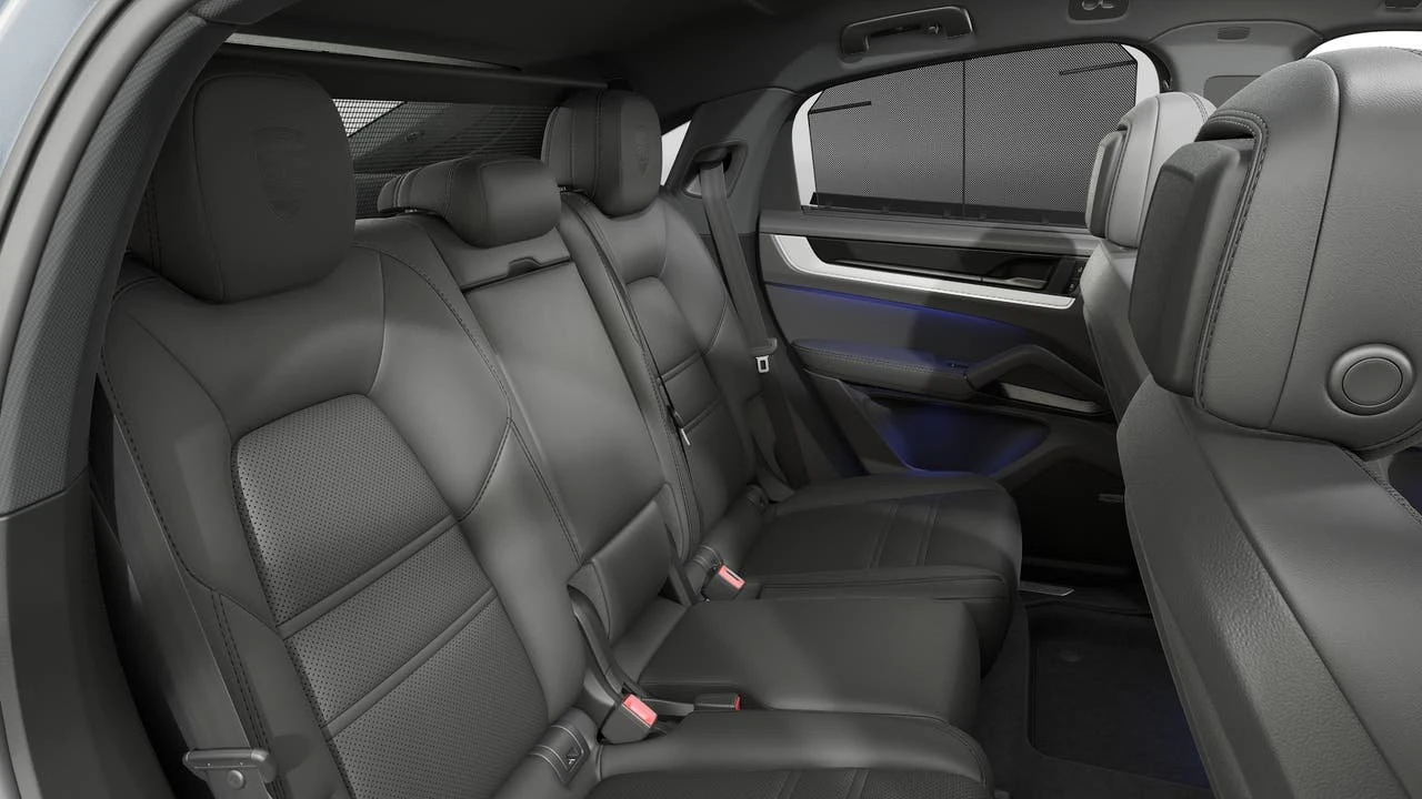 2026 Porsche 9Y0/9Y3 Cayenne Coupe - Image 13 of 14