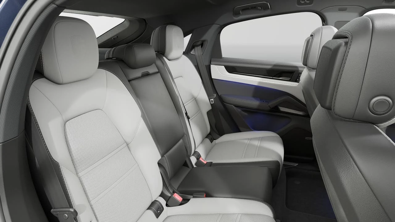 2026 Porsche 9Y0/9Y3 Cayenne Coupe - Image 13 of 14