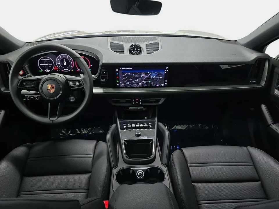 2026 Porsche 9Y0/9Y3 Cayenne Coupe - Image 12 of 31