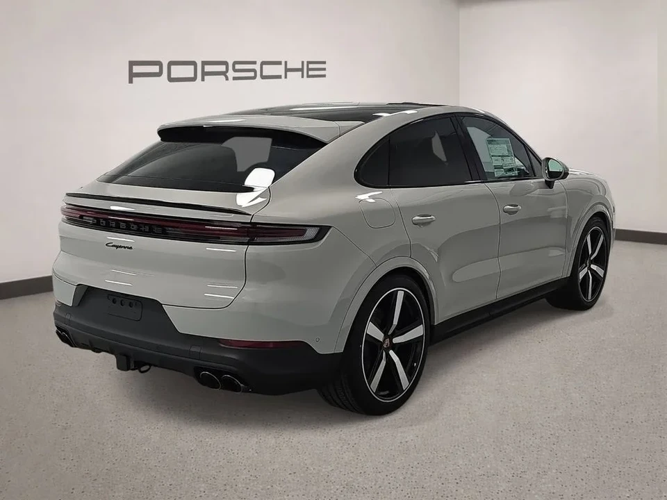 2026 Porsche 9Y0/9Y3 Cayenne Coupe - Image 7 of 31