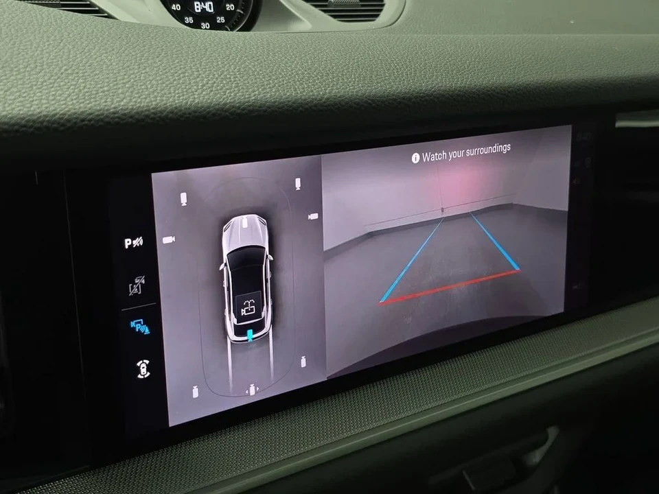 2026 Porsche 9Y0/9Y3 Cayenne Coupe - Image 18 of 31