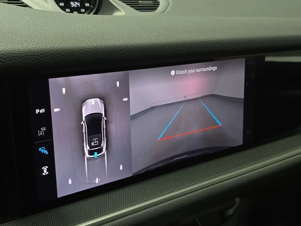 2026 Porsche 9Y0/9Y3 Cayenne Coupe - Image 18 of 31