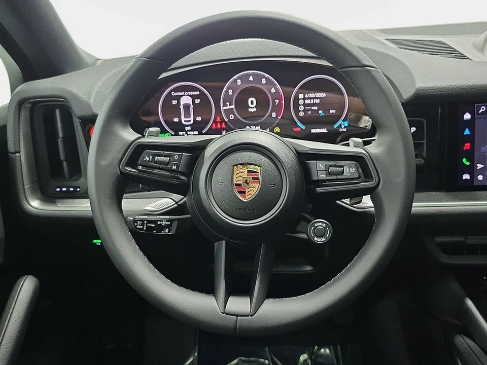2026 Porsche 9Y0/9Y3 Cayenne Coupe - Image 13 of 31