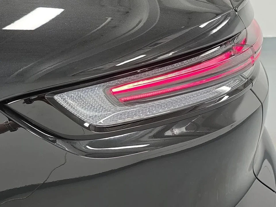 2026 Porsche 9Y0/9Y3 Cayenne Coupe - Image 30 of 31