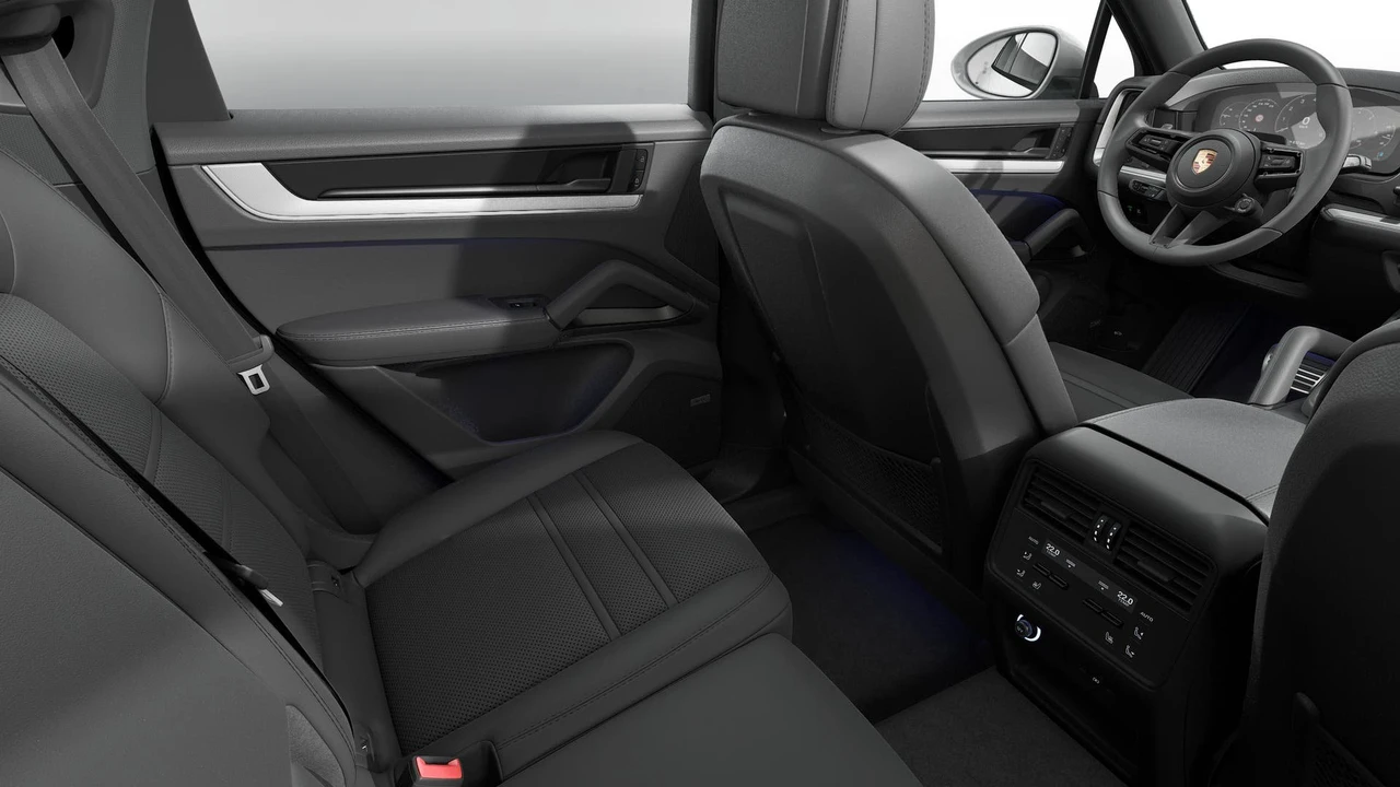 2026 Porsche 9Y0/9Y3 Cayenne Coupe - Image 14 of 14