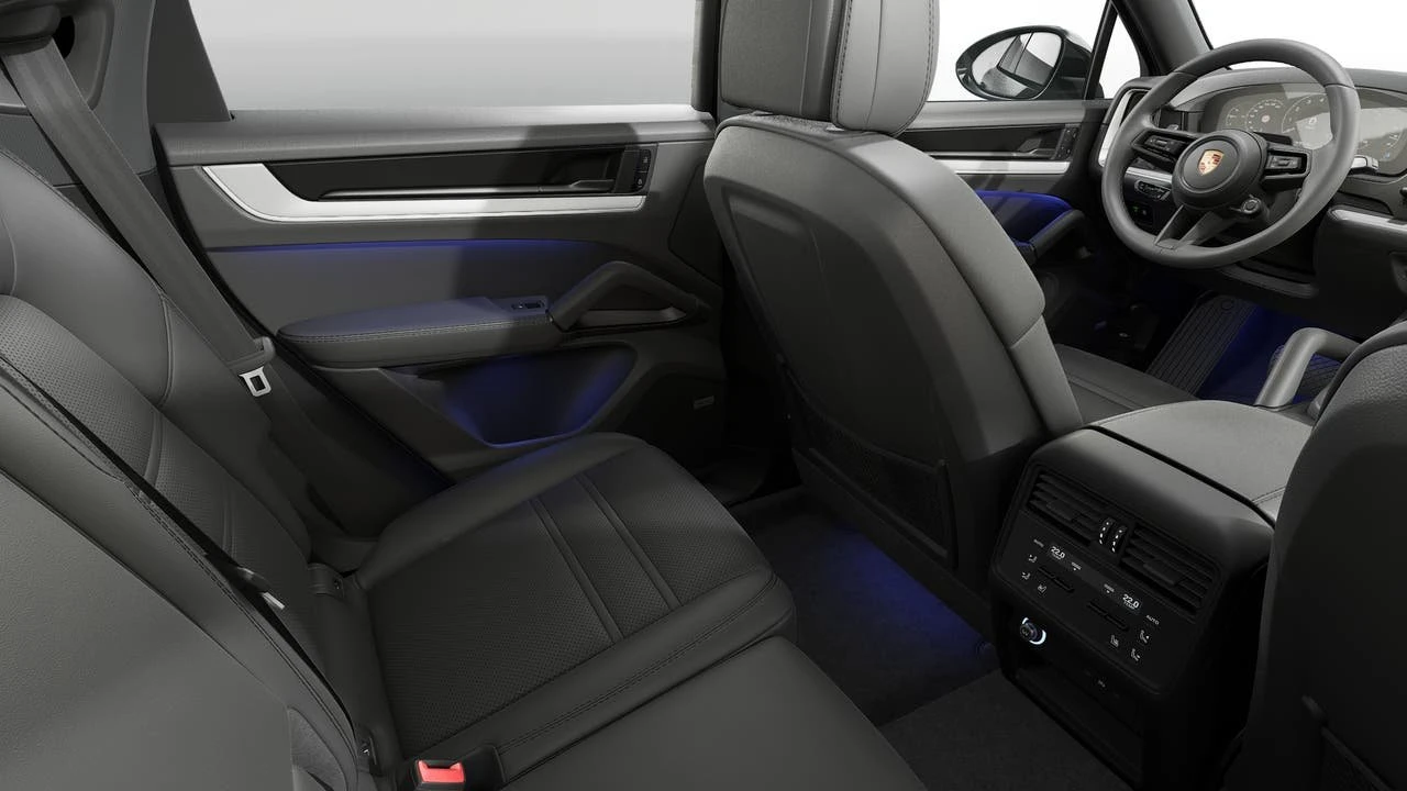 2026 Porsche 9Y0/9Y3 Cayenne Coupe - Image 14 of 14