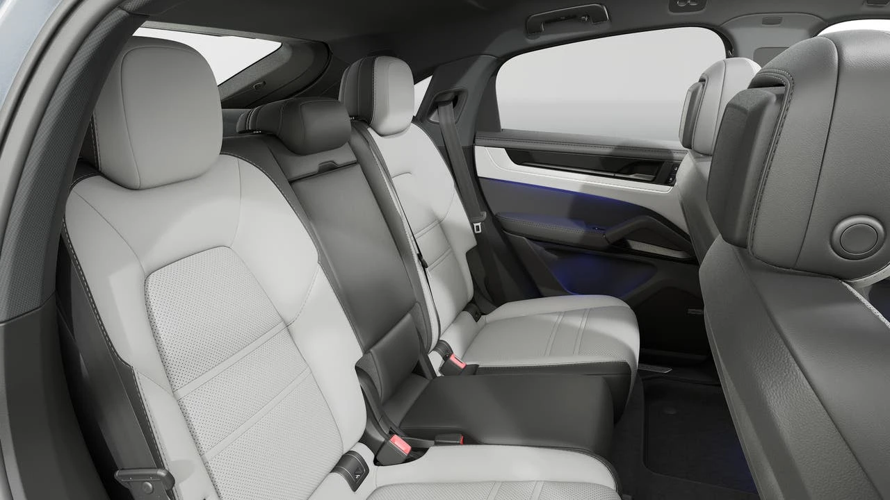 2026 Porsche 9Y0/9Y3 Cayenne Coupe - Image 13 of 14