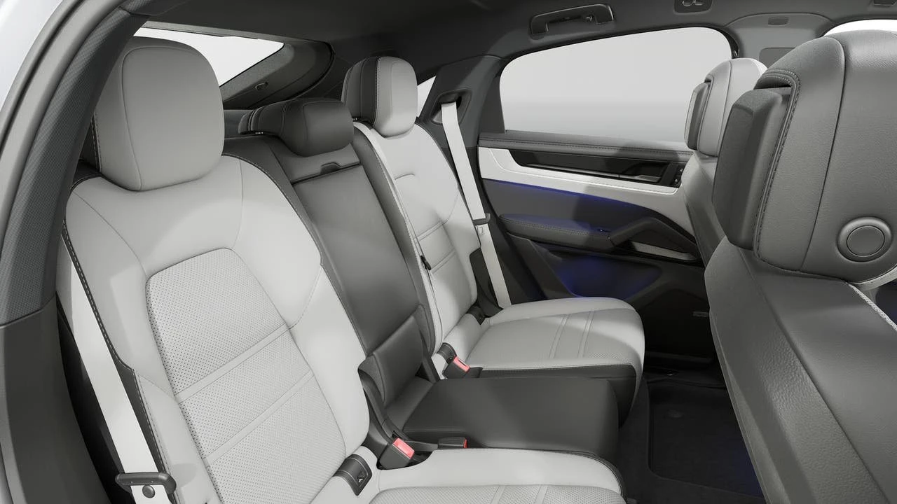 2026 Porsche 9Y0/9Y3 Cayenne Coupe - Image 13 of 14