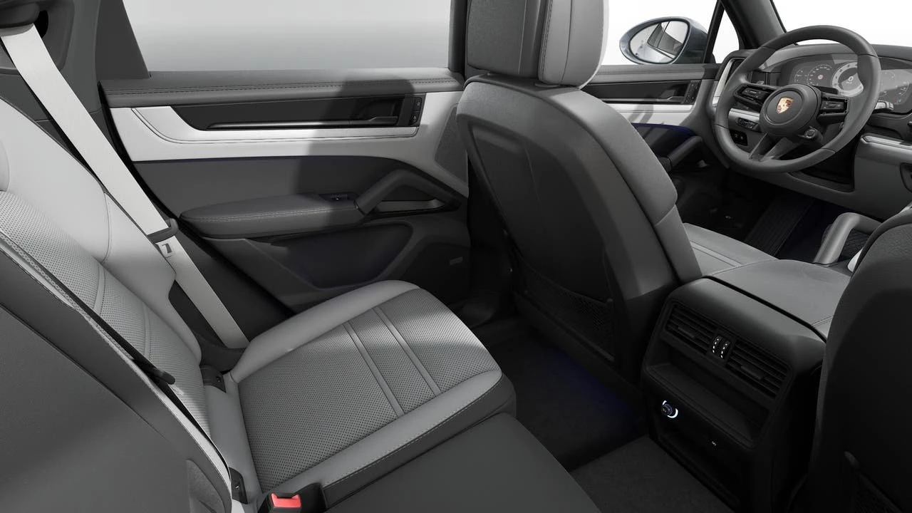 2026 Porsche 9Y0/9Y3 Cayenne Coupe - Image 14 of 14