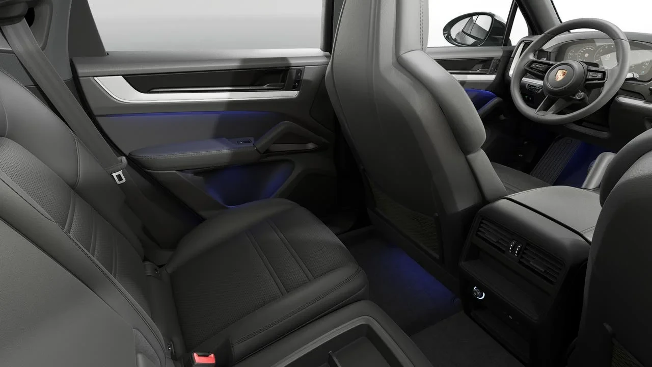 2026 Porsche 9Y0/9Y3 Cayenne Coupe - Image 14 of 14