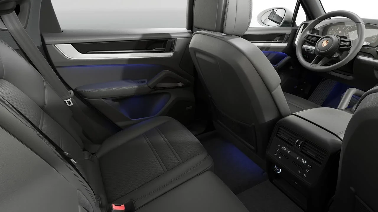 2026 Porsche 9Y0/9Y3 Cayenne Coupe - Image 14 of 14