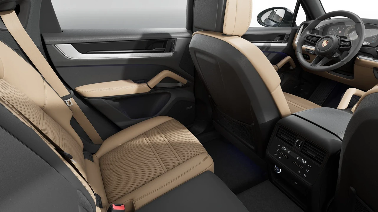 2026 Porsche 9Y0/9Y3 Cayenne Coupe - Image 14 of 14