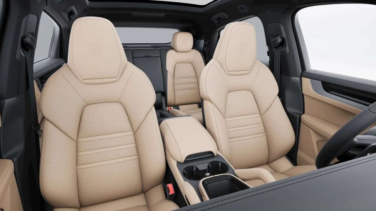 2026 Porsche 9Y0/9Y3 Cayenne Coupe - Image 10 of 10