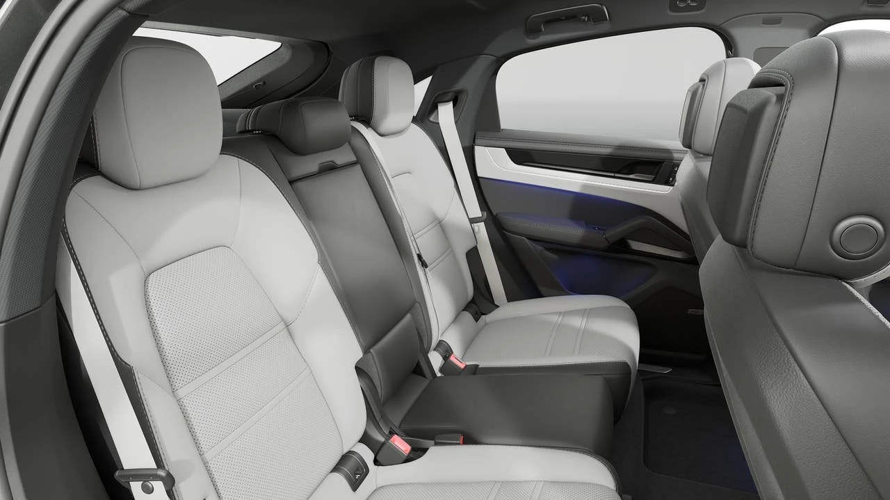 2026 Porsche 9Y0/9Y3 Cayenne Coupe - Image 13 of 14