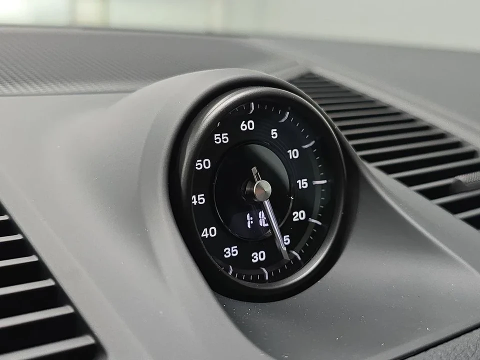 2026 Porsche 9Y0/9Y3 Cayenne Coupe - Image 21 of 31