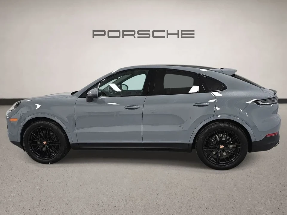 2026 Porsche 9Y0/9Y3 Cayenne Coupe - Image 2 of 31