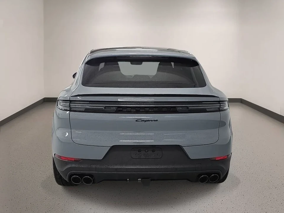 2026 Porsche 9Y0/9Y3 Cayenne Coupe - Image 6 of 31