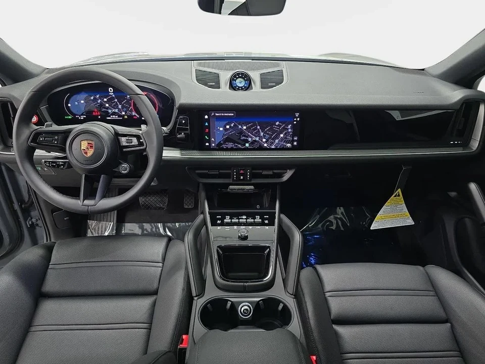 2026 Porsche 9Y0/9Y3 Cayenne Coupe - Image 12 of 31
