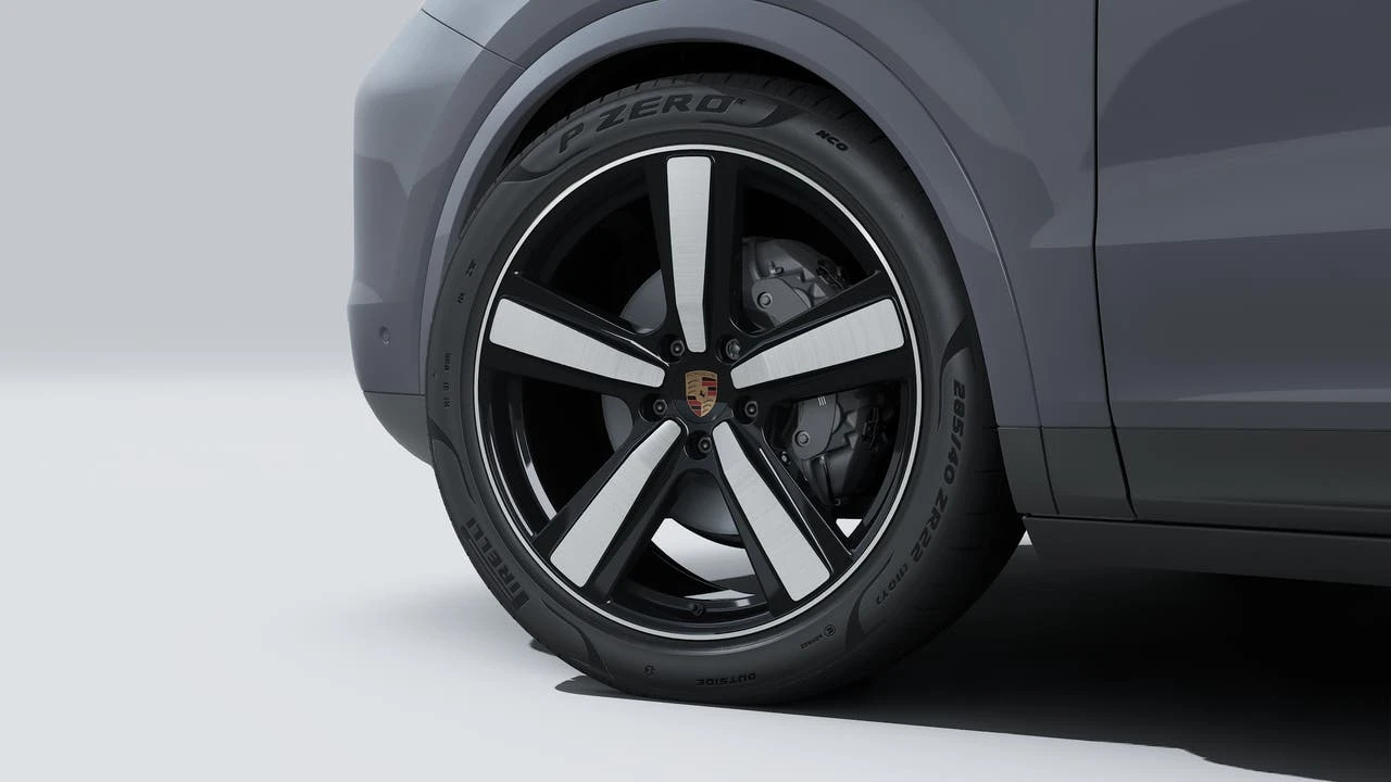 2026 Porsche 9Y0/9Y3 Cayenne Coupe - Image 10 of 14
