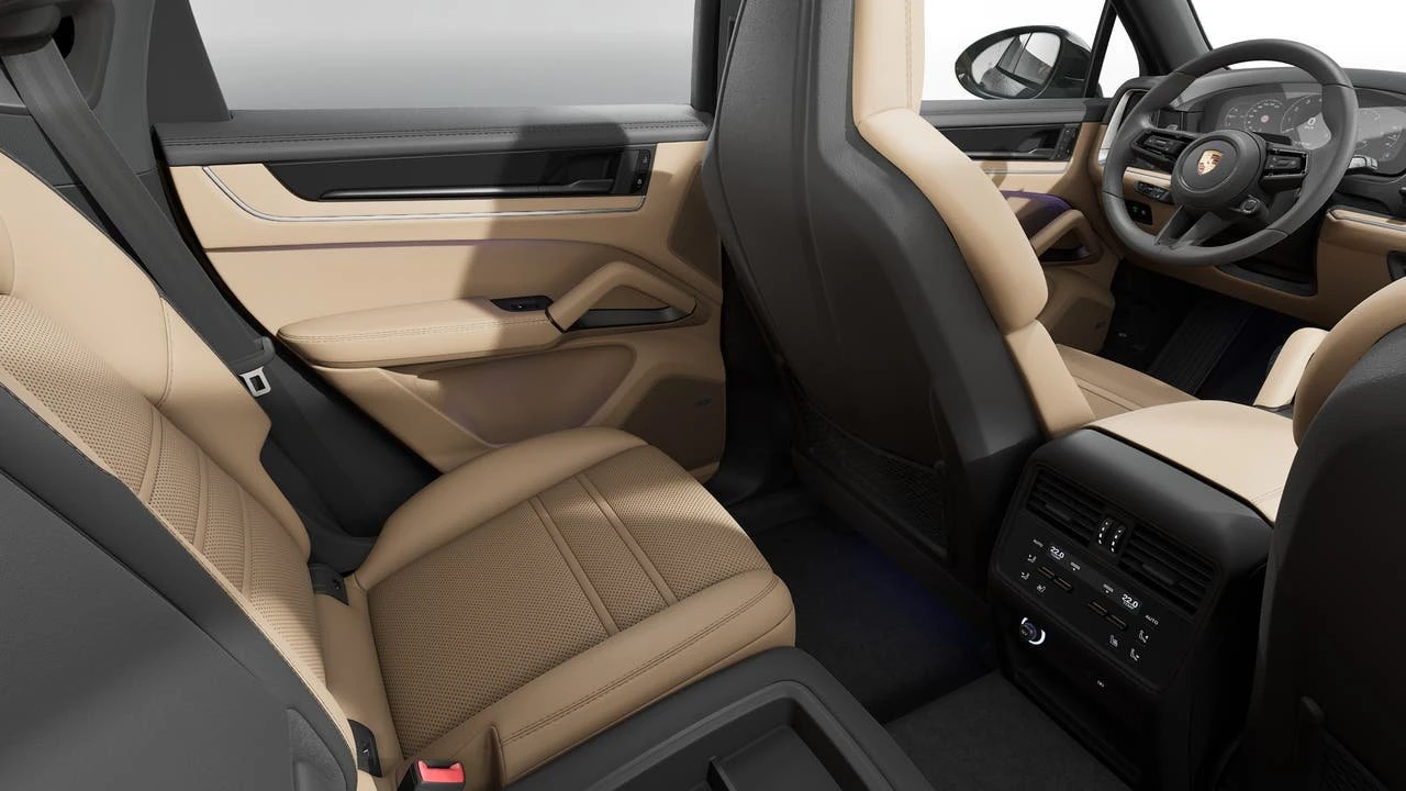 2026 Porsche 9Y0/9Y3 Cayenne Coupe - Image 14 of 14
