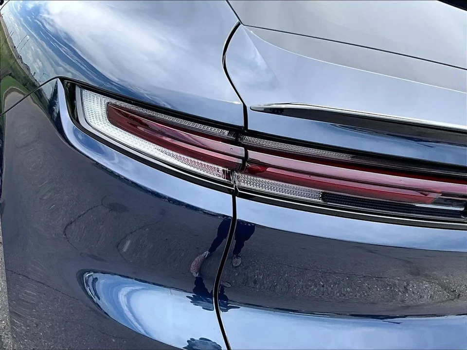 2026 Porsche 9Y0/9Y3 Cayenne Coupe - Image 20 of 26