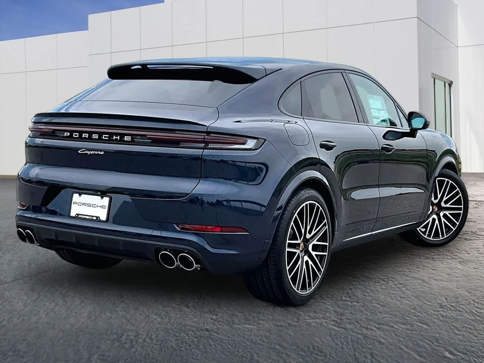 2026 Porsche 9Y0/9Y3 Cayenne Coupe - Image 7 of 26