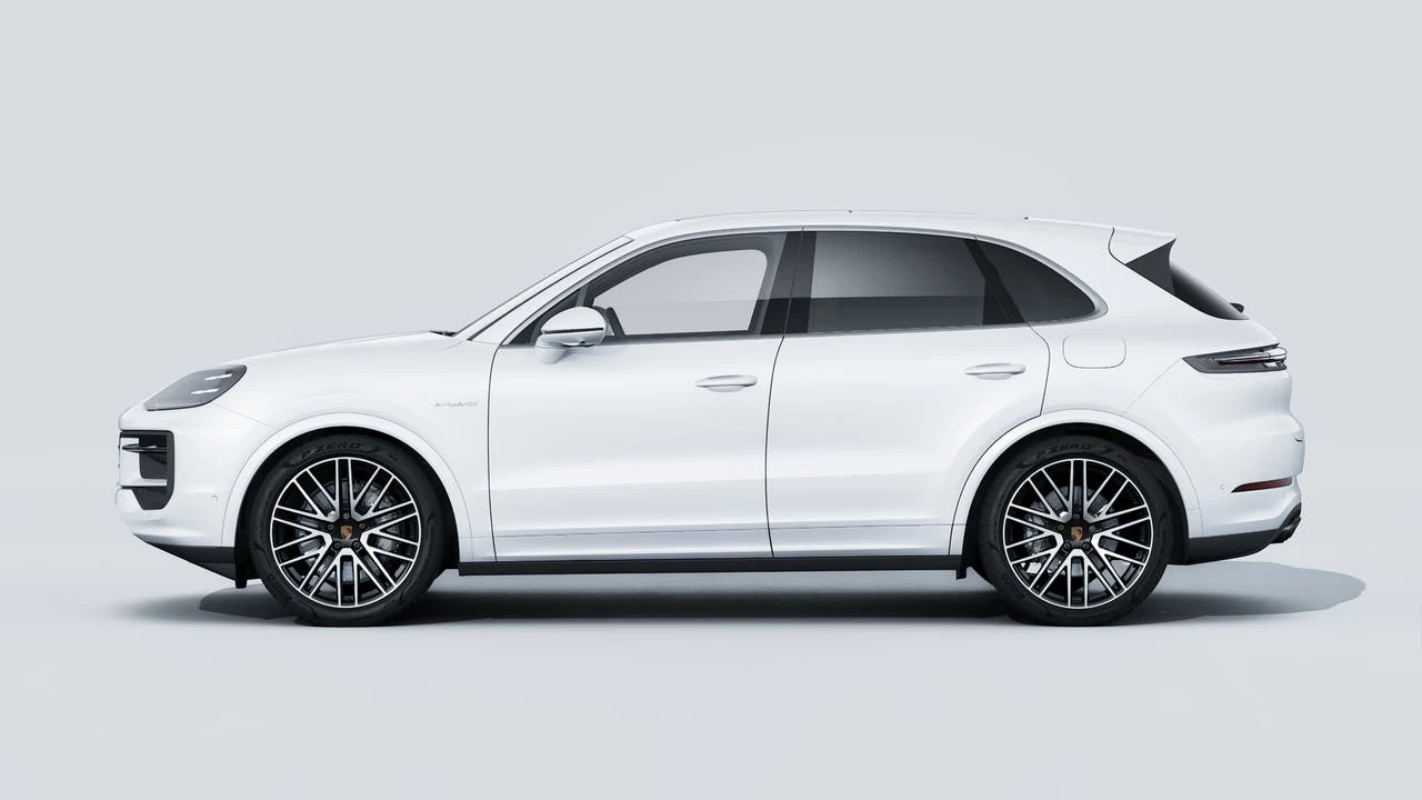 2026 Porsche 9Y0/9Y3 Cayenne - Image 2 of 14
