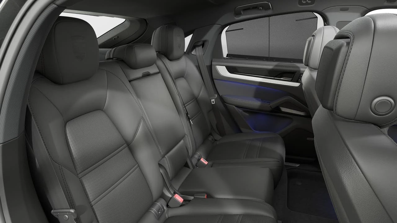 2026 Porsche 9Y0/9Y3 Cayenne Coupe - Image 13 of 14