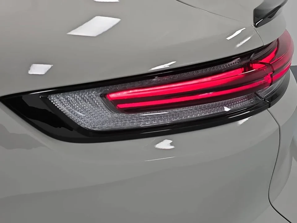 2026 Porsche 9Y0/9Y3 Cayenne - Image 30 of 31