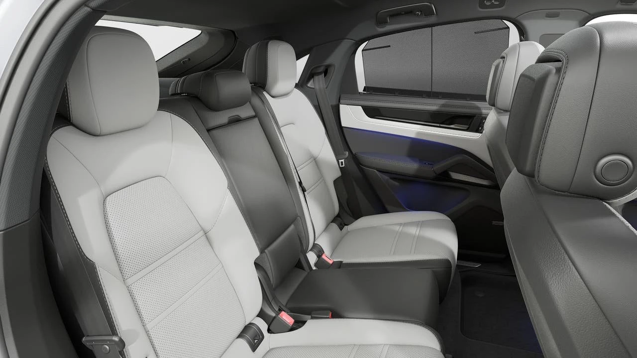 2026 Porsche 9Y0/9Y3 Cayenne Coupe - Image 13 of 14