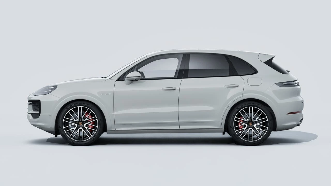 2026 Porsche 9Y0/9Y3 Cayenne - Image 2 of 14