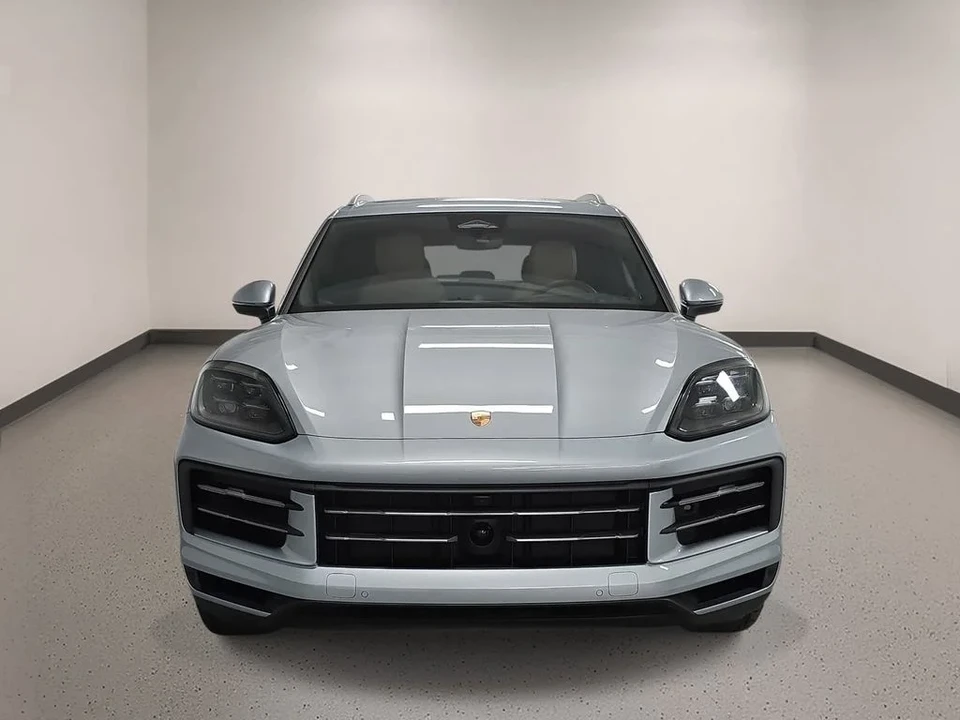 2026 Porsche 9Y0/9Y3 Cayenne - Image 9 of 31