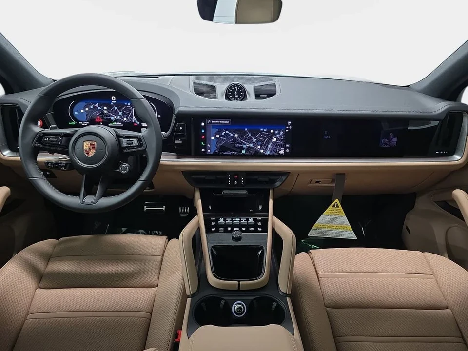 2026 Porsche 9Y0/9Y3 Cayenne - Image 12 of 31