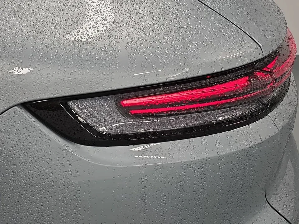 2026 Porsche 9Y0/9Y3 Cayenne - Image 30 of 31