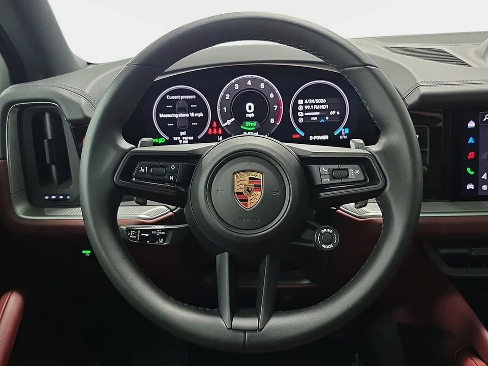 2026 Porsche 9Y0/9Y3 Cayenne - Image 13 of 31