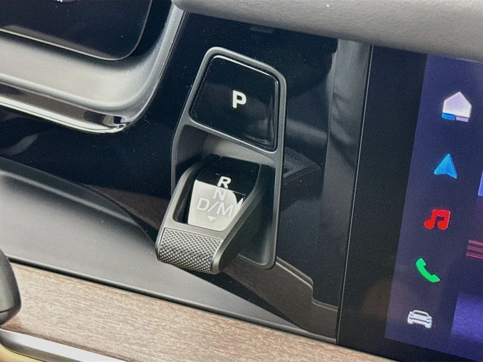 2026 Porsche 9Y0/9Y3 Cayenne - Image 21 of 31