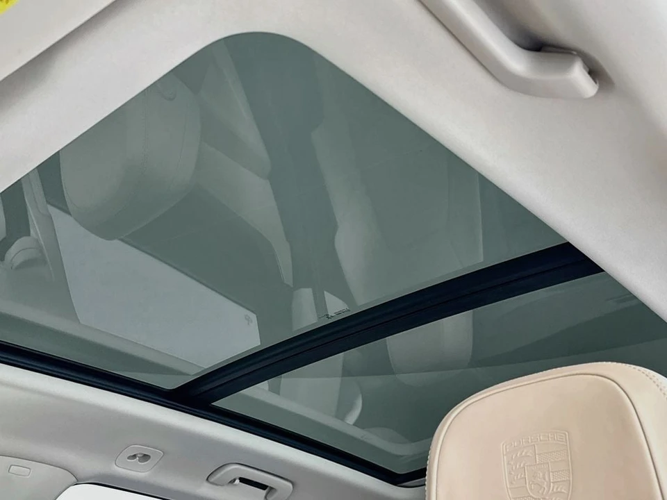 2026 Porsche 9Y0/9Y3 Cayenne - Image 23 of 31