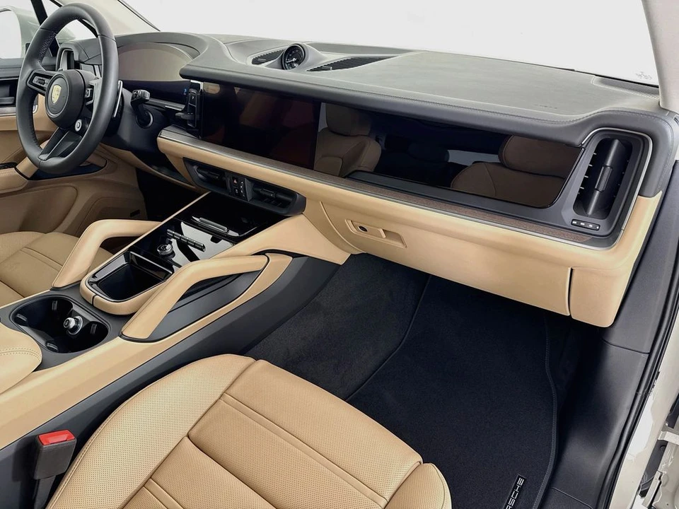 2026 Porsche 9Y0/9Y3 Cayenne - Image 31 of 31
