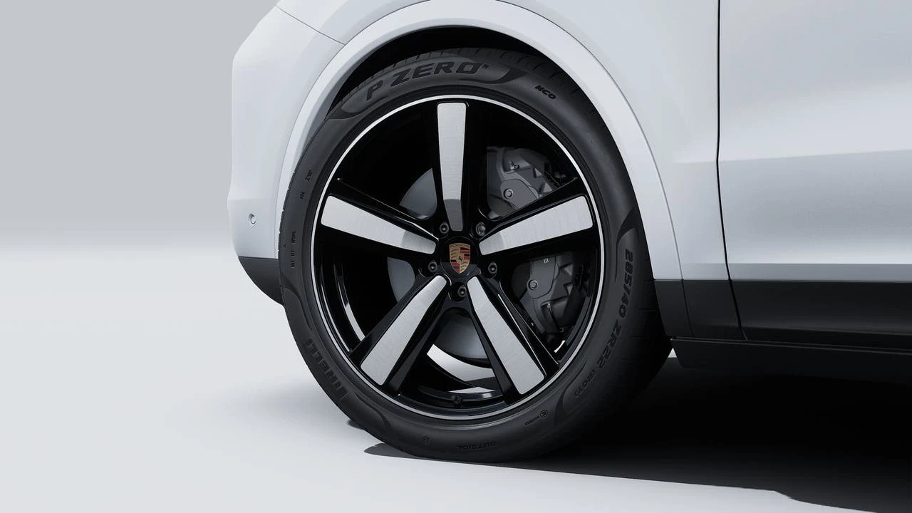 2026 Porsche 9Y0/9Y3 Cayenne - Image 10 of 14