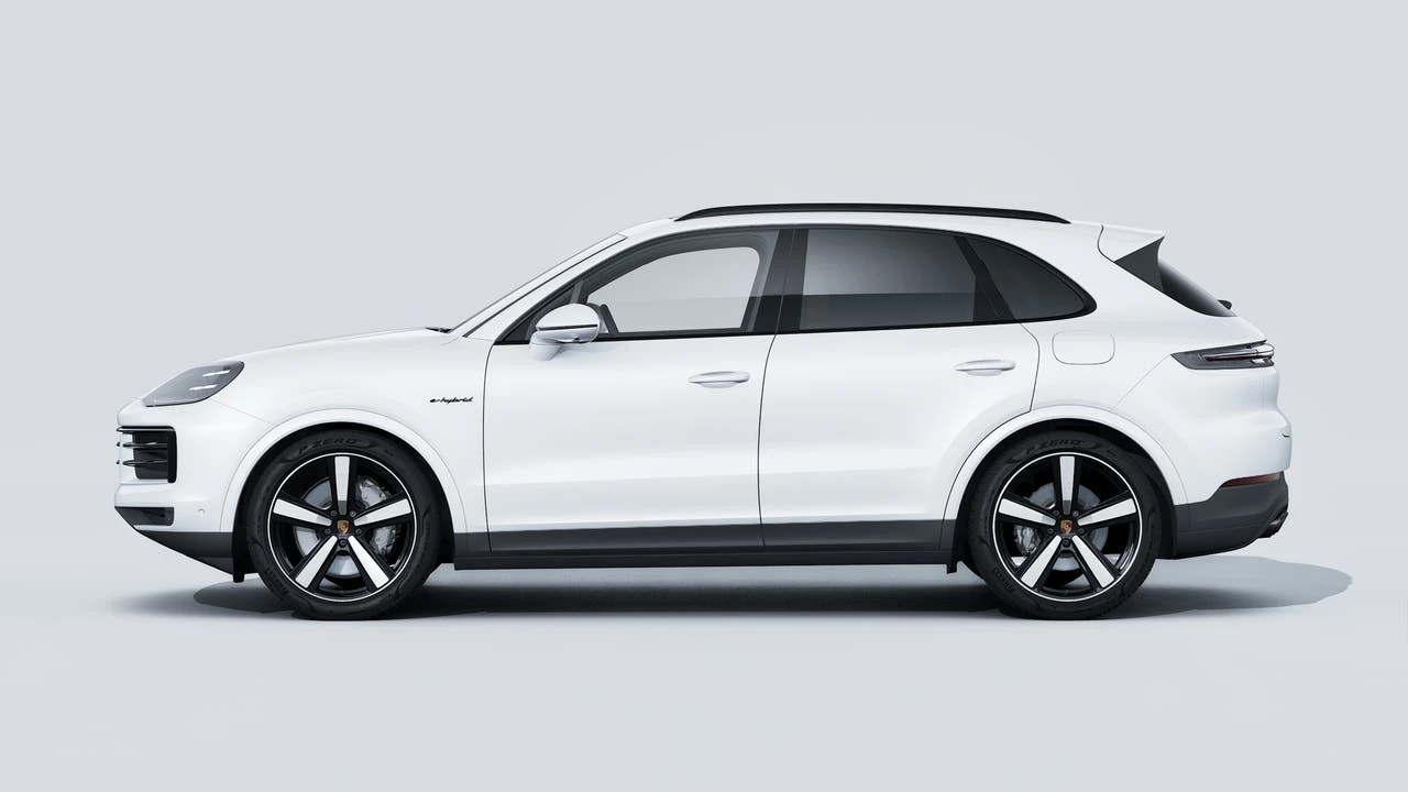 2026 Porsche 9Y0/9Y3 Cayenne - Image 2 of 14