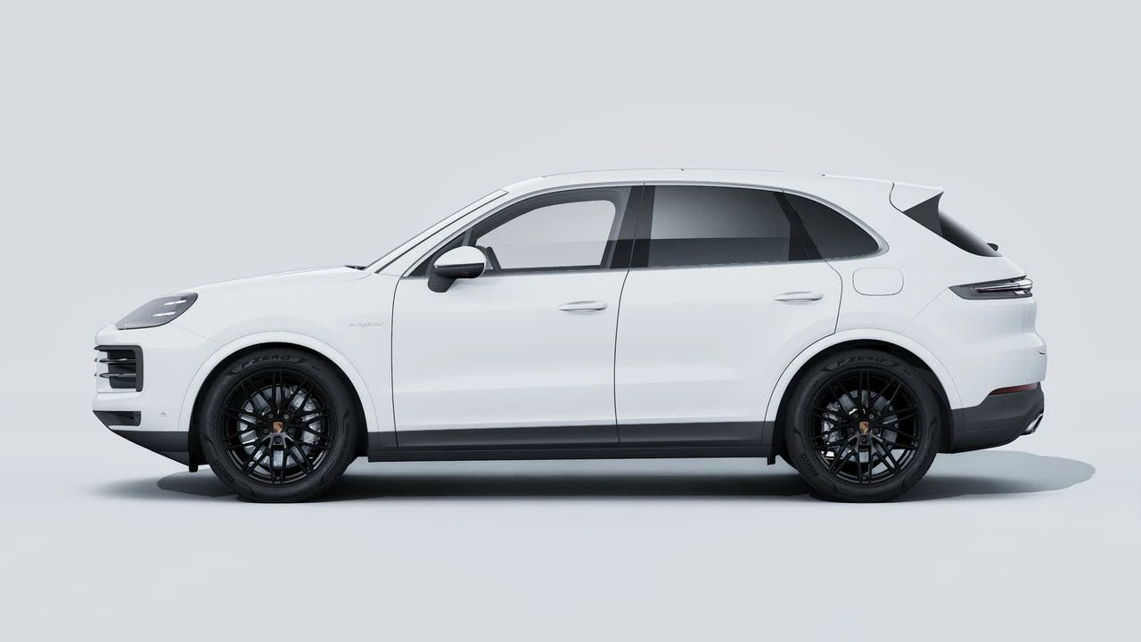 2026 Porsche 9Y0/9Y3 Cayenne - Image 2 of 14