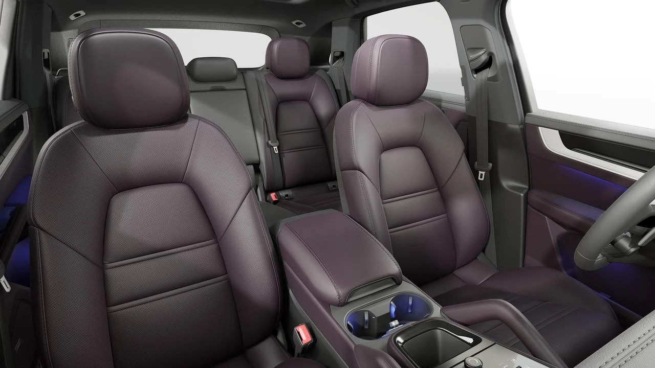 2026 Porsche 9Y0/9Y3 Cayenne - Image 12 of 14
