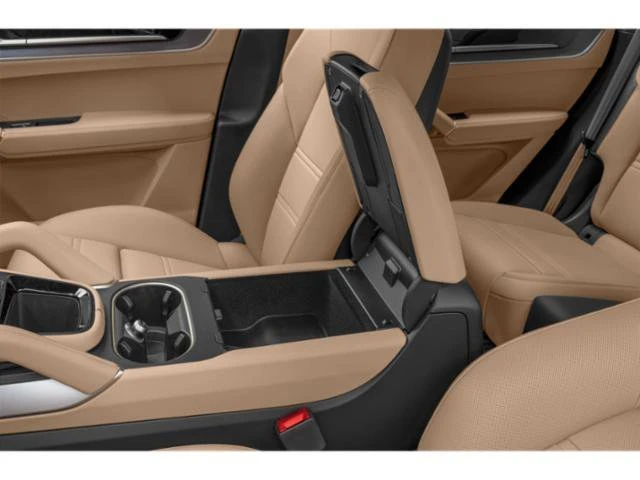 2026 Porsche 9Y0/9Y3 Cayenne - Image 13 of 15