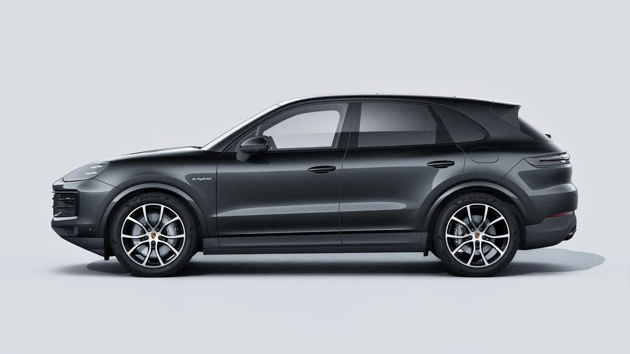 2026 Porsche 9Y0/9Y3 Cayenne - Image 2 of 14