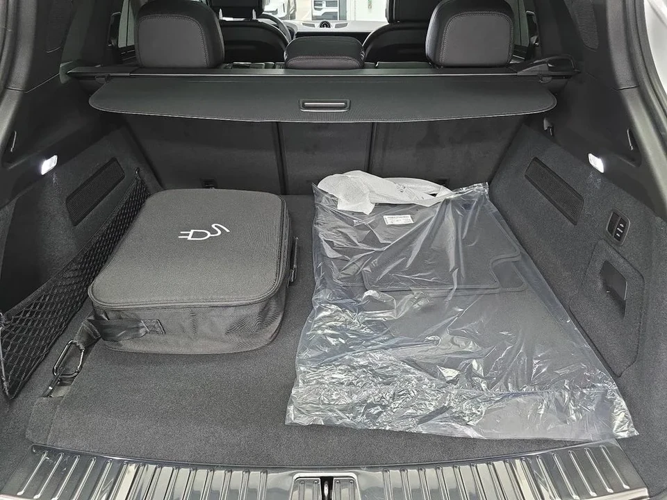 2026 Porsche 9Y0/9Y3 Cayenne - Image 31 of 31