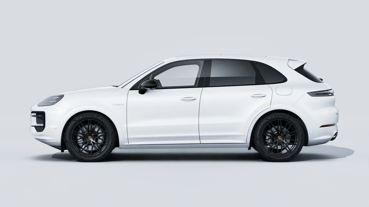 2026 Porsche 9Y0/9Y3 Cayenne - Image 2 of 14