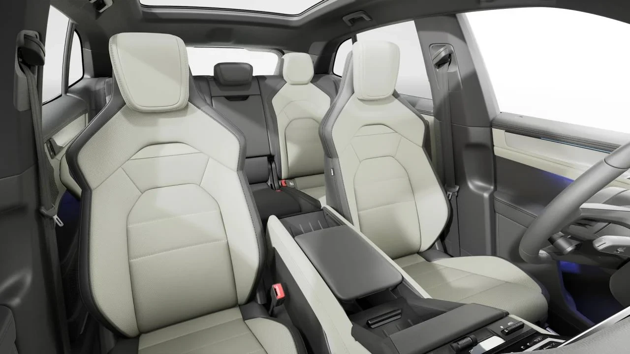 2026 Porsche 9Y0/9Y3 Cayenne - Image 12 of 14