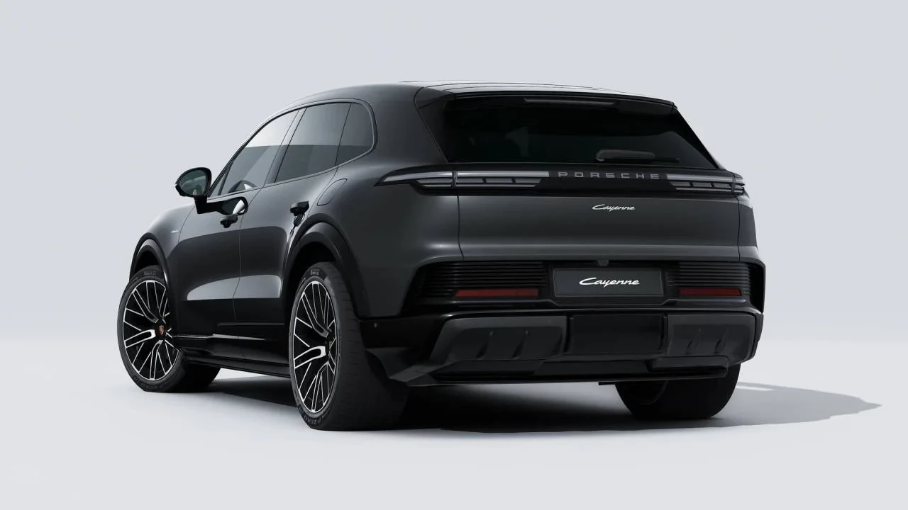 2026 Porsche 9Y0/9Y3 Cayenne - Image 3 of 14
