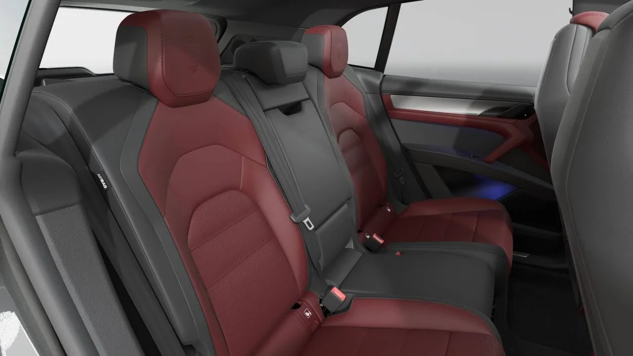 2026 Porsche 9Y0/9Y3 Cayenne - Image 13 of 14